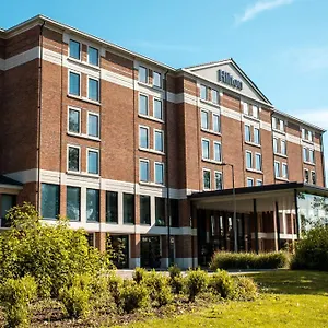 מלון Hilton London Heathrow Airport Terminal 5 ****